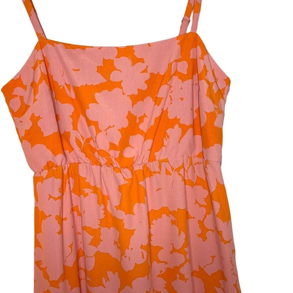 NWT Sanctuary Floral Smocked Back Dress - Picture 3 of 4